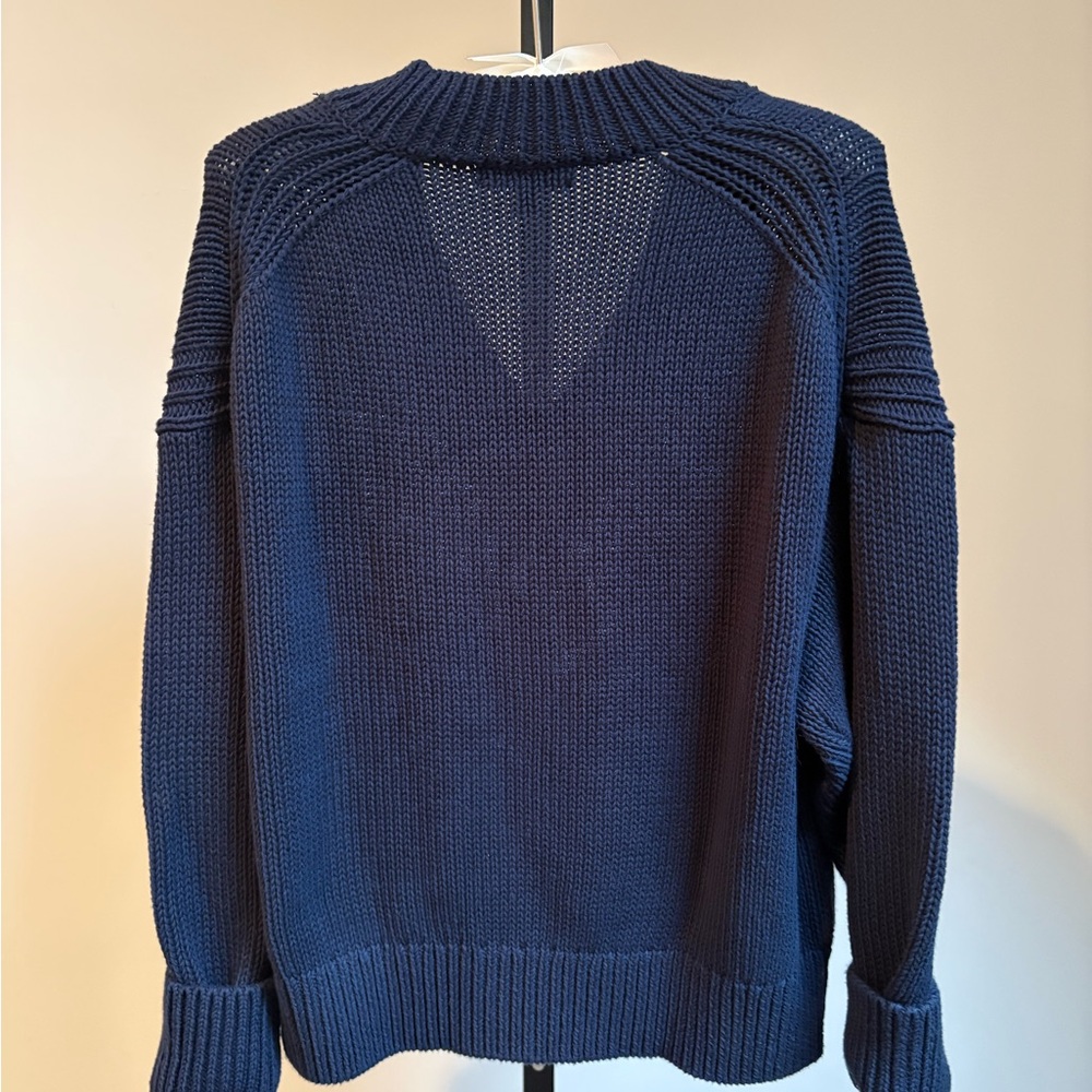 J. Crew excellent condition shaker v-neck cotton sweater - Picture 4 of 8